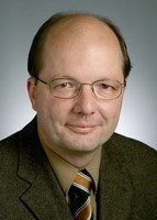 Rolf Ernst, Technische Universität Braunschweig, DE Rolf Ernst, Technische Universität Braunschweig, DE